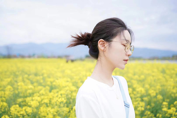 03 张月油菜花写真.jpg