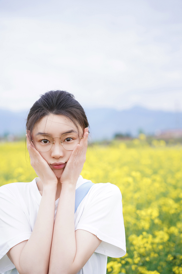 06 张月油菜花写真.jpg